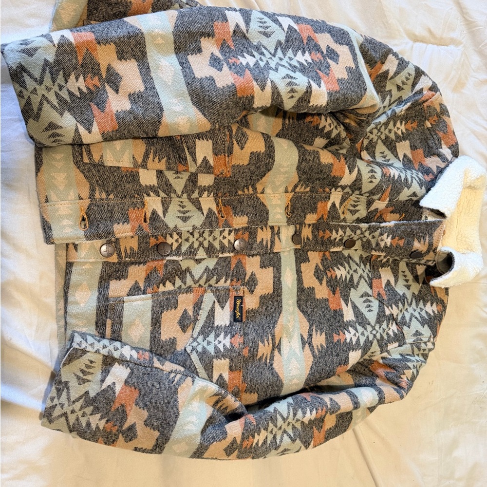 Wrangler Cream Sherpa-Lined Jacket